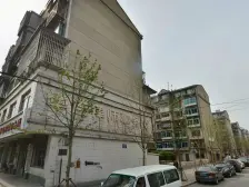 房子精装修 还有个仓房 家具部分带