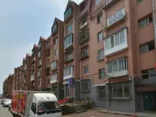 小孤山东里 4室2厅 南 北