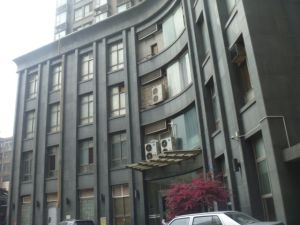 汀兰雅苑1室0厅南