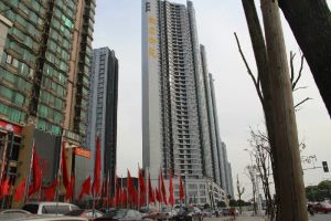 湘江中路营盘西路口培元桥地铁口欧陆经典大两房两厅