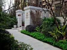 拎包入住 配套完善 交通便利 看房方便 总价低