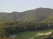 小区环境好,负氧离子高,物业管理严格。观澜湖景区