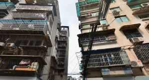 五一广场地铁口鸿运花苑精装3房采光好有门卫院子