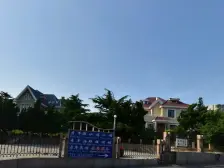 临海联排别墅,装修保持的好,可观海