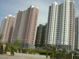 套二南向户型方正采光好