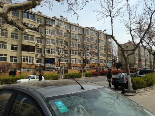 洛阳路小区2室1卫西朝向1100.00元/月出租