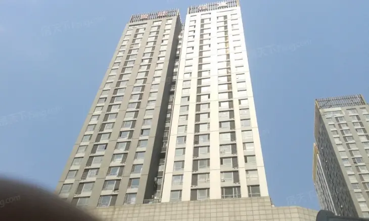 鲁能领寓