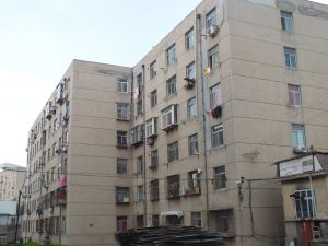 城南区六楼南北通透大两居采光好