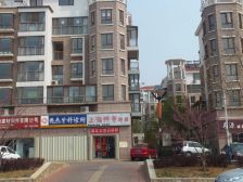 凤凰山南麓小高层,3室2厅2卫,俯瞰凤凰湖,有车位