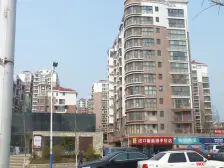 四季花城 一期多层 三层复式 利用空间大 南北通透