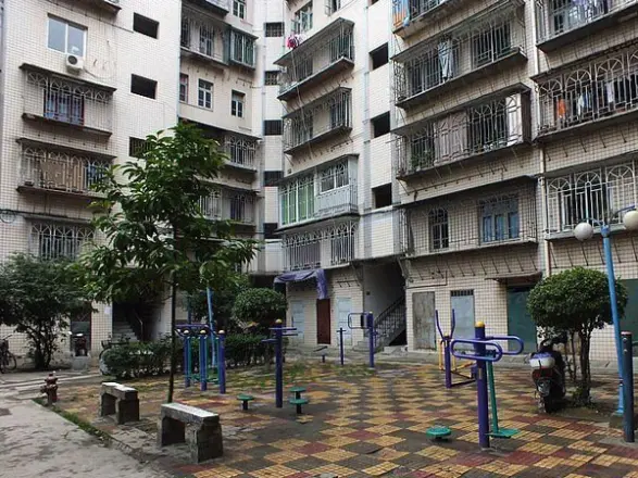 罗长新村