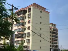 此房两室两厅 采光好 无遮挡中间楼层