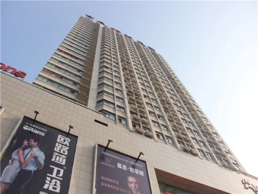 申泰新世纪广场1室1厅1卫东朝向1000.00元/月出租