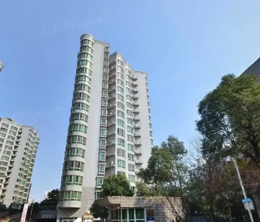 龙柏小区
