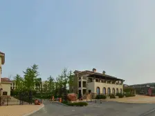 联排别墅,4层带车库花园,诚心出售价格可谈