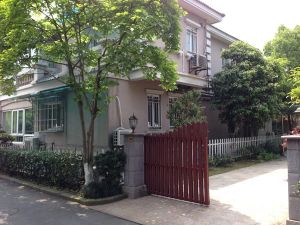丹金桂花园5室3厅南
