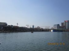 白浪河边中医院近泰华 繁华商圈 出则繁华 入则宁静