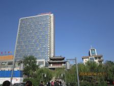 泰华商圈F座,红枕托管1300/月,广文近,东向好楼层