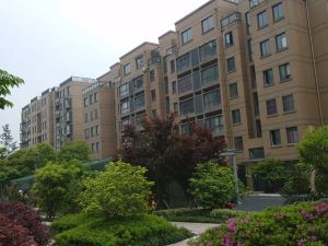 景丽华庭自住装修保养好楼层采光好看房方便