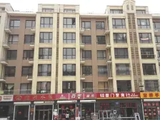 房主全是品牌装修,两年婚房装修,工作调动,诚心出售