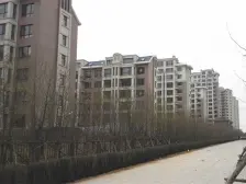 位置好,楼层好,采光好,精装修,价钱便宜