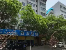 东部地铁口,正规三室,南北通透,单位小区,停车方便