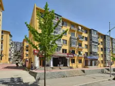 半岛晨报南北通透没有坡次新房采光好交通购物方便