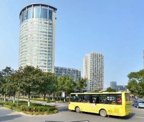 万特商务中心复式两房,视野好诚心出售