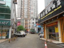 都市阳光大厦4室2厅南北