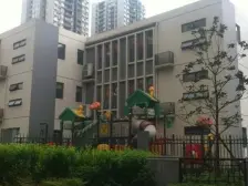 理工雅苑 真洋房 上下2层 带全采光地下室 带花园