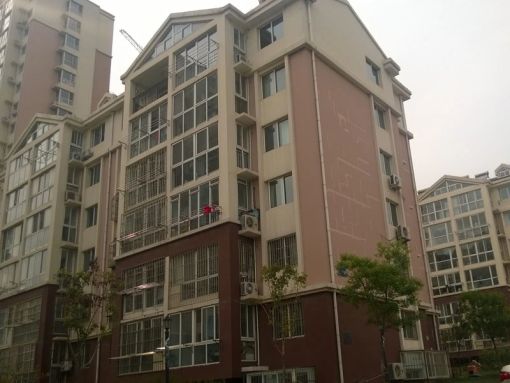 怡昌家园2室2厅1卫南北朝向2500.00元/月出租