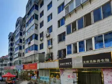 八一路靠山北巷,两室,诚心出售