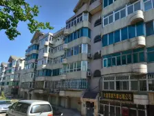 望海39精装修 拎包入住 南北 环境好落地窗有电梯