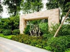 价格包车位 没有户口 没有抵押 装修保养好 随时看房