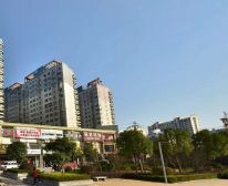 舒适1房,厨房单独,住宅性质70年产权,西湖公园
