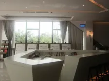 南滨路 保利观塘泽园四房112万