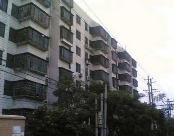 对湖小区