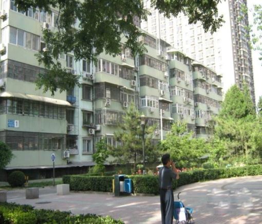 东直门北大街3室1厅1卫南朝向9000.00元/月出租