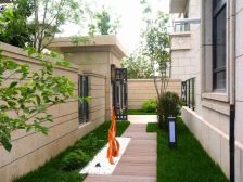 东亚华欣湾 东朝向 满五 电梯房