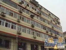西革新里124号,满五年唯一,3层,教师分房。
