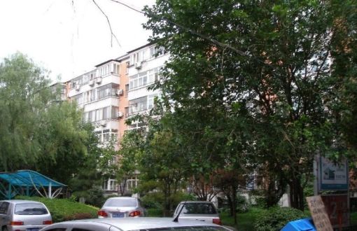 长椿街感化胡同2室1厅1卫西北朝向7000.00元/月出租