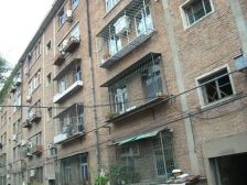 三家店西宁路,南北通透,看房方便,业主诚心出售
