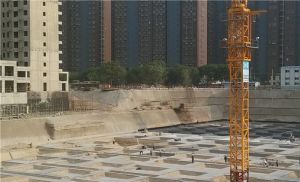 荷花坑商圈,交通方便,就医方便,精装修