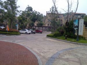湘江新区,吾悦广场,金地七期装修三房,满五唯一
