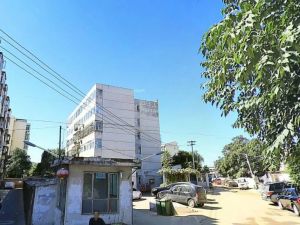 兴怀大街14号院迎宾路中楼层三居精装视野采光好