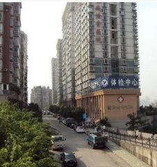 2015年小区,板楼一梯两户,南北通透落地窗