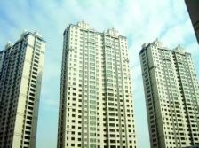 房主诚心出售,采高好,出行方便,购物方便,生活便利