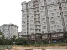 星海花园上下两层南北通透的打头房,带南北露台