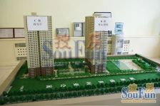距离地铁1公里,精装修拎包入住,满五唯一,大两居