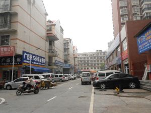 星沙汽配城小区3室2厅东南南